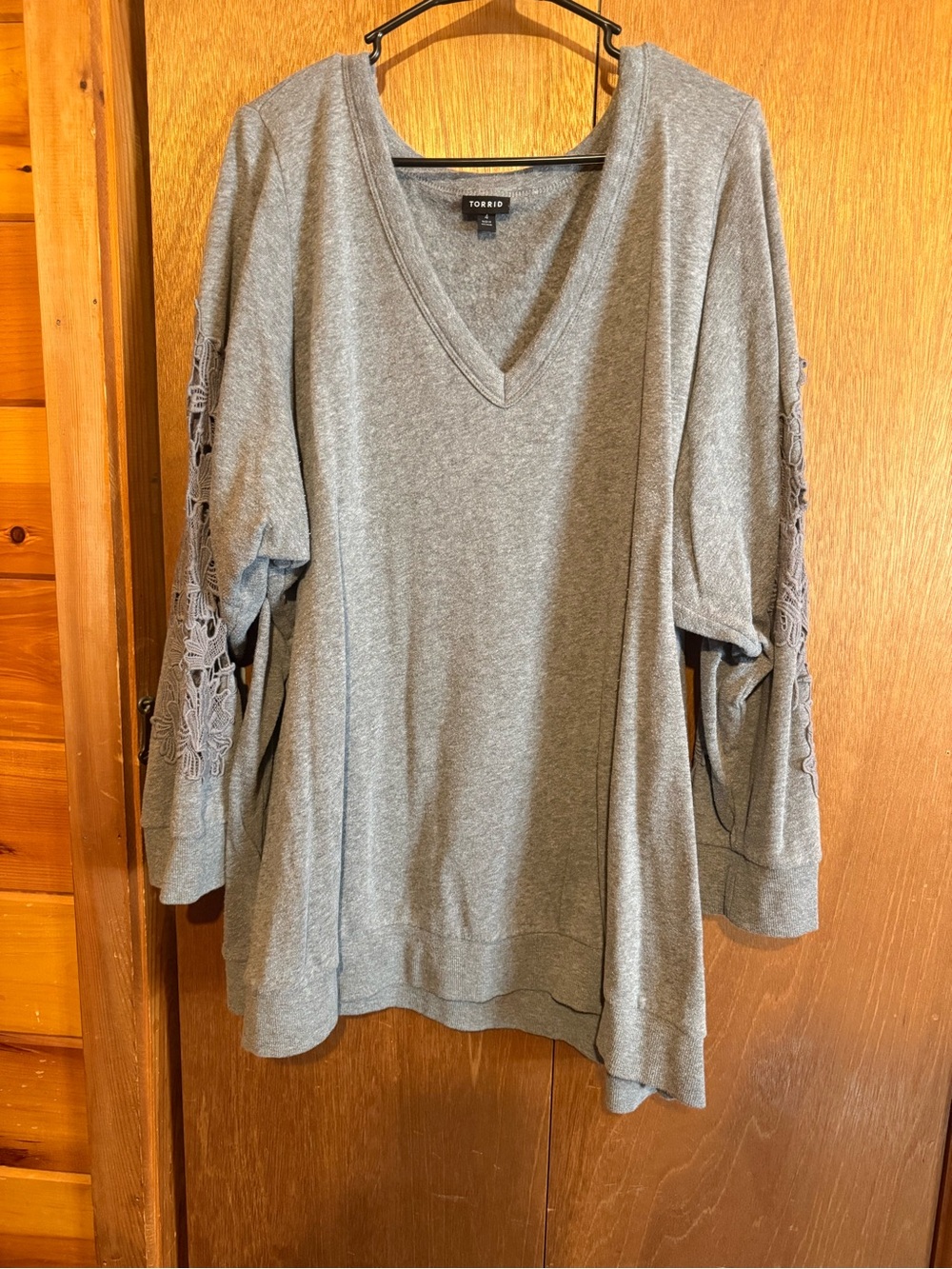 torrid Heather Gray V-Neck Tunic with Lace Cutout Sleeves